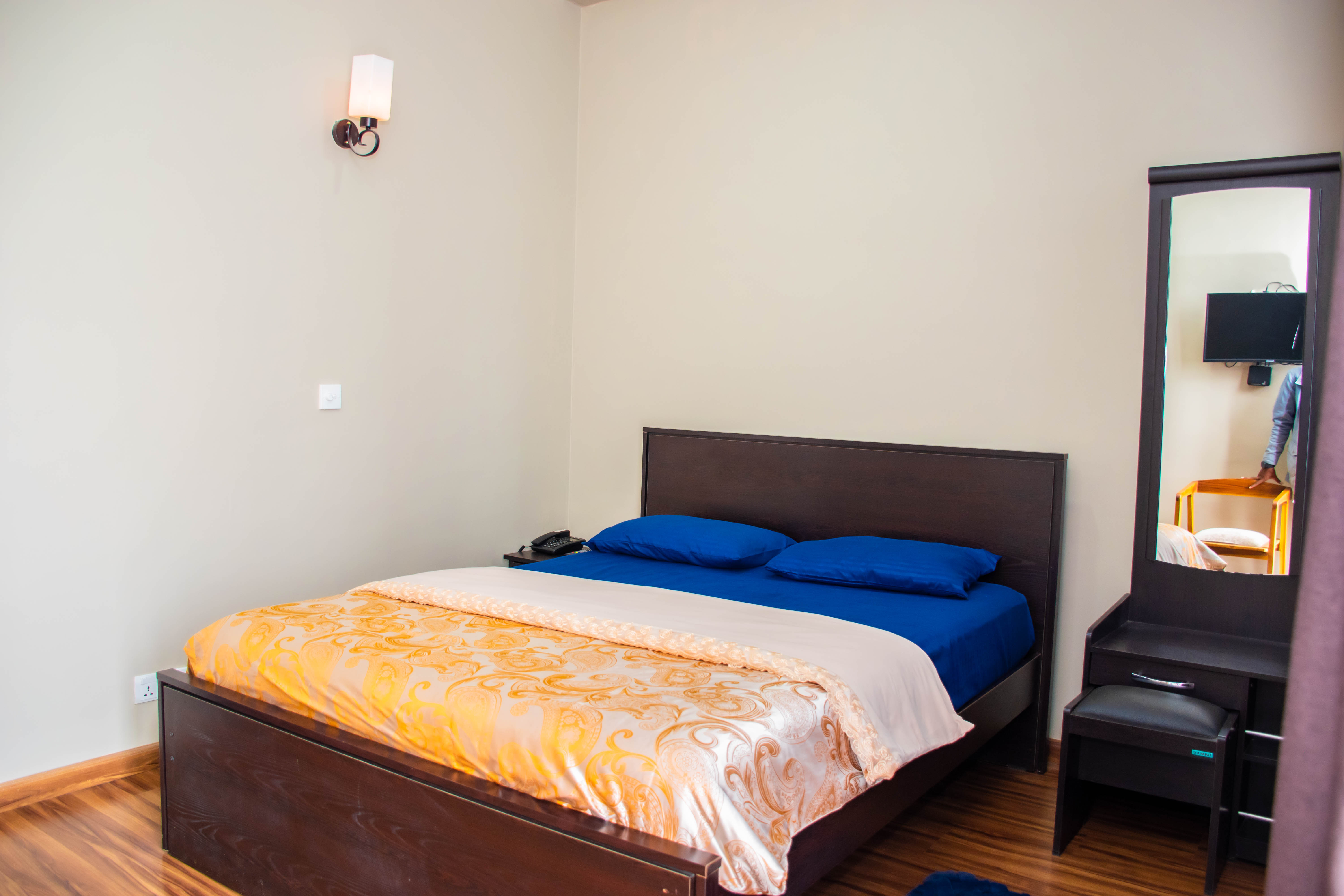 Standard Double Room<